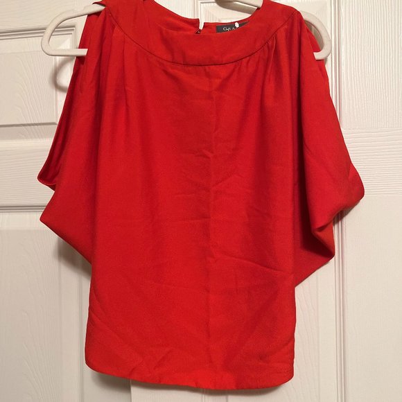 Gracia Red Open back top - Picture 1 of 2